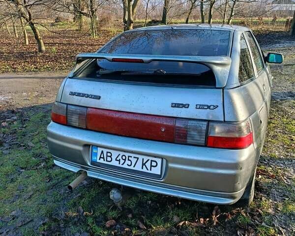 Серый ВАЗ 2112, объемом двигателя 1.6 л и пробегом 200 тыс. км за 1750 $, фото 3 на Automoto.ua