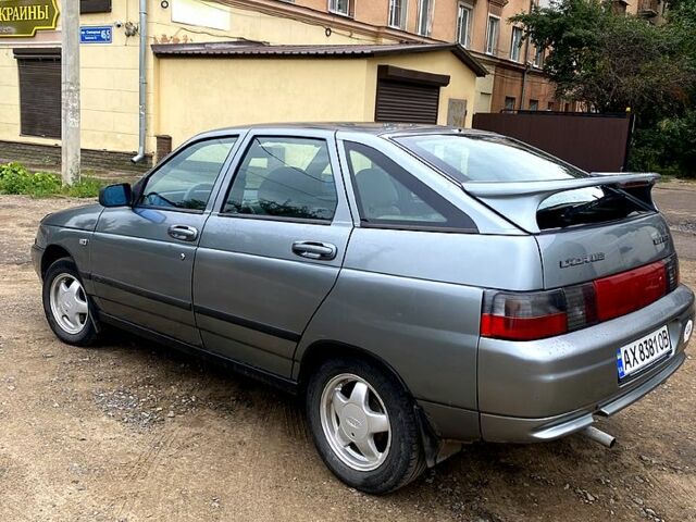 Серый ВАЗ 2112, объемом двигателя 1.6 л и пробегом 270 тыс. км за 2100 $, фото 2 на Automoto.ua