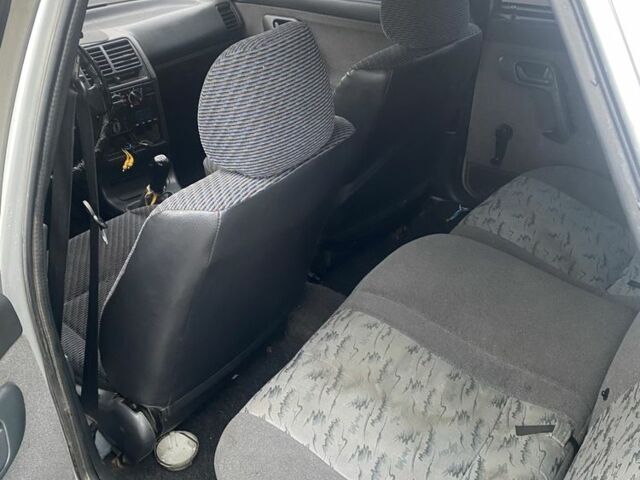 Серый ВАЗ 2112, объемом двигателя 1.6 л и пробегом 262 тыс. км за 950 $, фото 14 на Automoto.ua