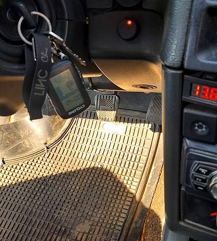 Серый ВАЗ 2112, объемом двигателя 1.6 л и пробегом 273 тыс. км за 1250 $, фото 12 на Automoto.ua