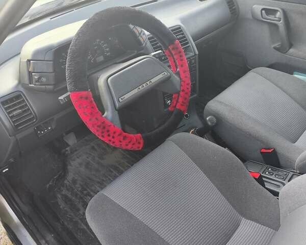 Серый ВАЗ 2112, объемом двигателя 1.6 л и пробегом 52 тыс. км за 3200 $, фото 20 на Automoto.ua