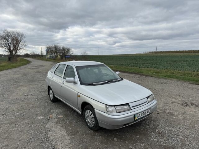 Серый ВАЗ 2112, объемом двигателя 1.6 л и пробегом 140 тыс. км за 950 $, фото 3 на Automoto.ua