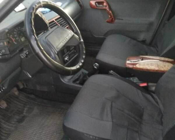 Серый ВАЗ 2112, объемом двигателя 1.6 л и пробегом 213 тыс. км за 2350 $, фото 7 на Automoto.ua