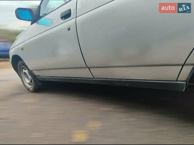 Сірий ВАЗ 2112, об'ємом двигуна 1.6 л та пробігом 92 тис. км за 2250 $, фото 28 на Automoto.ua