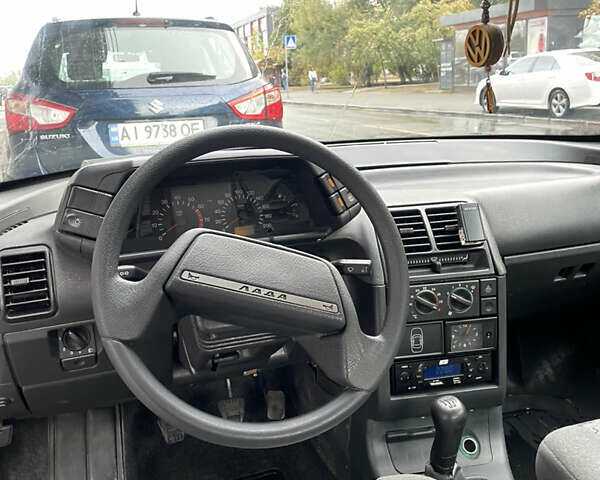 Серый ВАЗ 2112, объемом двигателя 1.6 л и пробегом 72 тыс. км за 2600 $, фото 6 на Automoto.ua