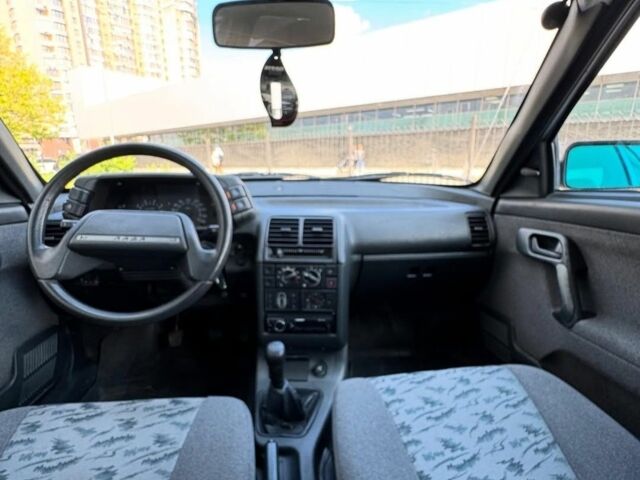 Серый ВАЗ 2112, объемом двигателя 0 л и пробегом 106 тыс. км за 1500 $, фото 7 на Automoto.ua