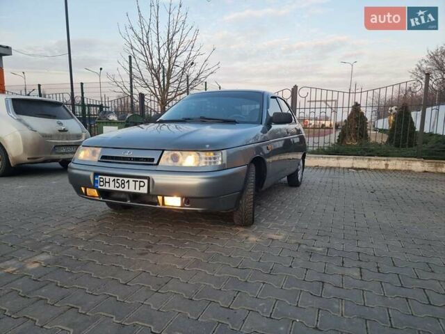 Серый ВАЗ 2112, объемом двигателя 1.6 л и пробегом 301 тыс. км за 2000 $, фото 8 на Automoto.ua