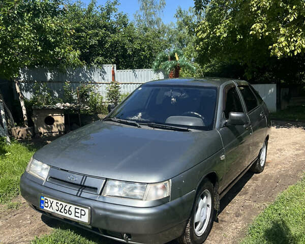 Серый ВАЗ 2112, объемом двигателя 1.6 л и пробегом 198 тыс. км за 2100 $, фото 9 на Automoto.ua