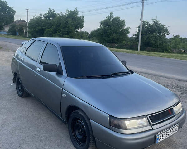Серый ВАЗ 2112, объемом двигателя 1.6 л и пробегом 340 тыс. км за 1500 $, фото 6 на Automoto.ua