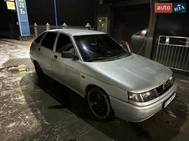 Серый ВАЗ 2112, объемом двигателя 1.6 л и пробегом 263 тыс. км за 750 $, фото 2 на Automoto.ua