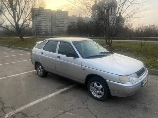 Серый ВАЗ 2112, объемом двигателя 1.6 л и пробегом 268 тыс. км за 1800 $, фото 2 на Automoto.ua