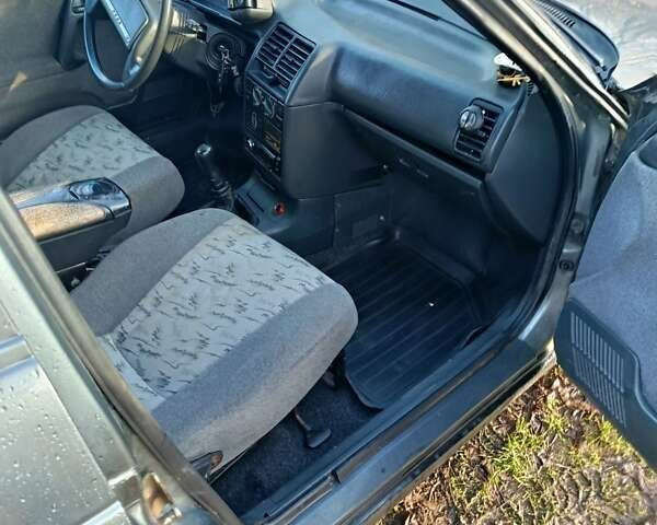 Серый ВАЗ 2112, объемом двигателя 1.6 л и пробегом 200 тыс. км за 1750 $, фото 4 на Automoto.ua