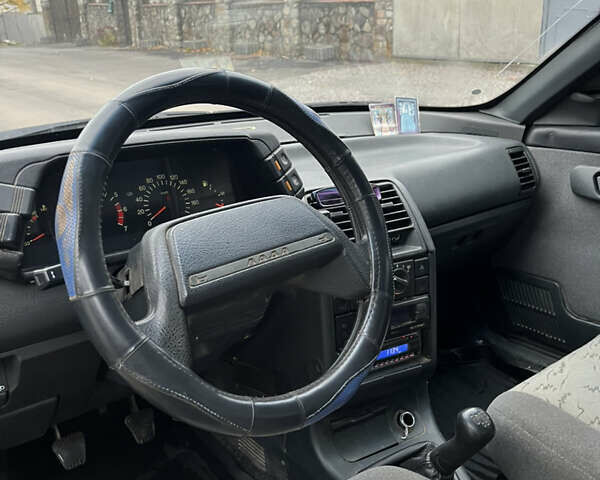 Серый ВАЗ 2112, объемом двигателя 1.6 л и пробегом 130 тыс. км за 3000 $, фото 12 на Automoto.ua