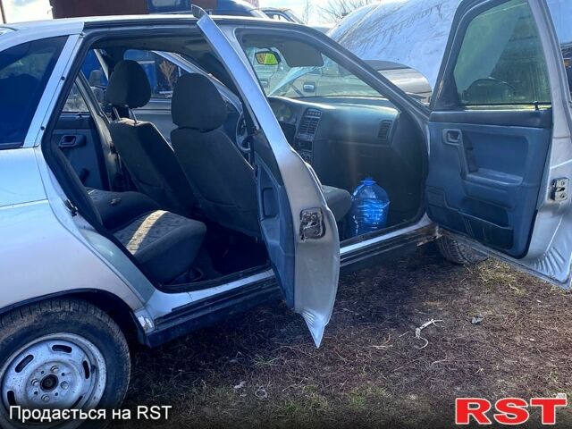 Серый ВАЗ 2112, объемом двигателя 16 л и пробегом 121 тыс. км за 700 $, фото 6 на Automoto.ua