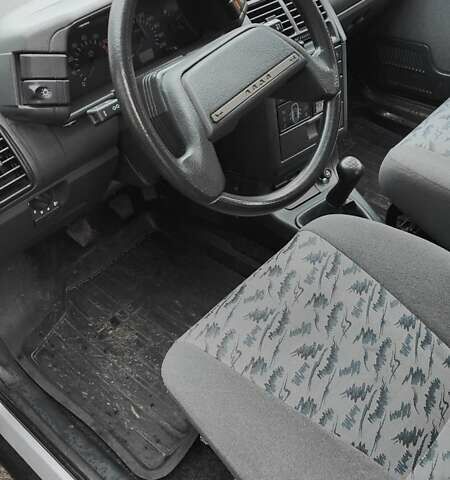 Серый ВАЗ 2112, объемом двигателя 1.6 л и пробегом 80 тыс. км за 2800 $, фото 16 на Automoto.ua