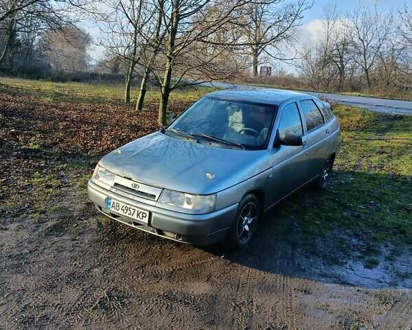 Серый ВАЗ 2112, объемом двигателя 1.6 л и пробегом 200 тыс. км за 1750 $, фото 1 на Automoto.ua