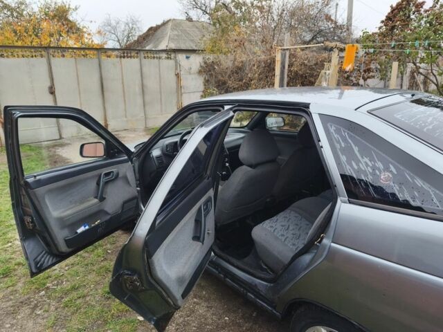 Серый ВАЗ 2112, объемом двигателя 1.6 л и пробегом 4 тыс. км за 1500 $, фото 4 на Automoto.ua