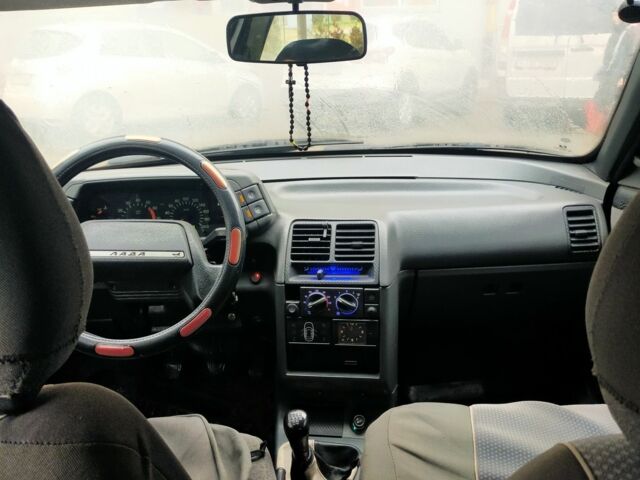 Серый ВАЗ 2112, объемом двигателя 1.6 л и пробегом 144 тыс. км за 1417 $, фото 6 на Automoto.ua