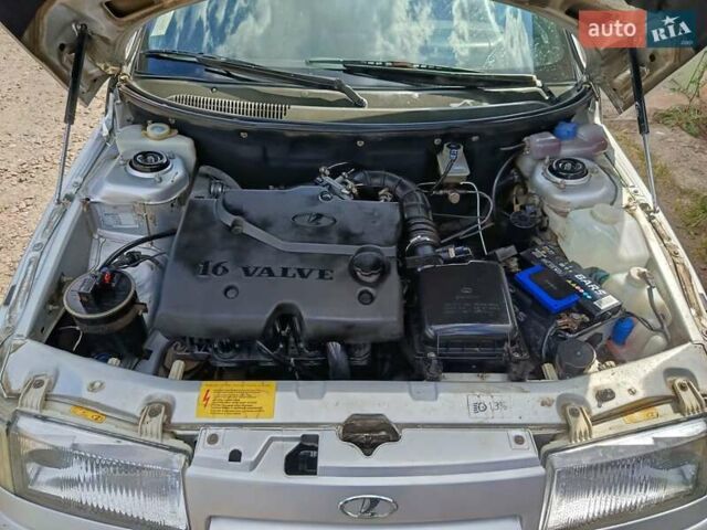 Сірий ВАЗ 2112, об'ємом двигуна 1.6 л та пробігом 185 тис. км за 1999 $, фото 14 на Automoto.ua