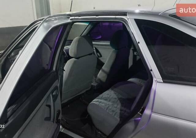 Сірий ВАЗ 2112, об'ємом двигуна 1.6 л та пробігом 200 тис. км за 1350 $, фото 4 на Automoto.ua