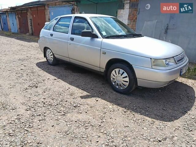 Сірий ВАЗ 2112, об'ємом двигуна 1.6 л та пробігом 185 тис. км за 1999 $, фото 10 на Automoto.ua