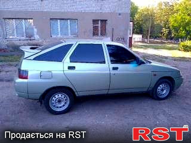 Серый ВАЗ 2112, объемом двигателя 1.6 л и пробегом 150 тыс. км за 2100 $, фото 1 на Automoto.ua