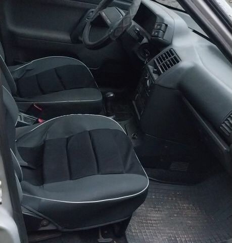 Серый ВАЗ 2112, объемом двигателя 0 л и пробегом 265 тыс. км за 2100 $, фото 4 на Automoto.ua
