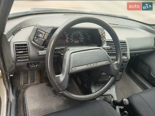Сірий ВАЗ 2112, об'ємом двигуна 1.6 л та пробігом 92 тис. км за 2250 $, фото 15 на Automoto.ua