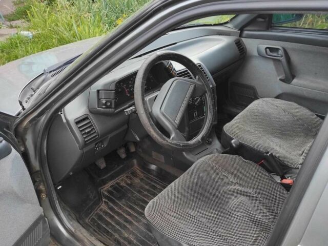Серый ВАЗ 2112, объемом двигателя 1.6 л и пробегом 95 тыс. км за 1700 $, фото 5 на Automoto.ua