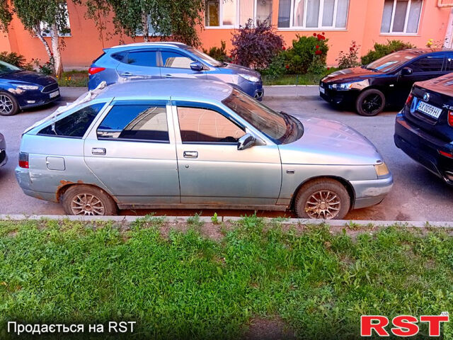 Серый ВАЗ 2112, объемом двигателя 1.6 л и пробегом 300 тыс. км за 1000 $, фото 4 на Automoto.ua