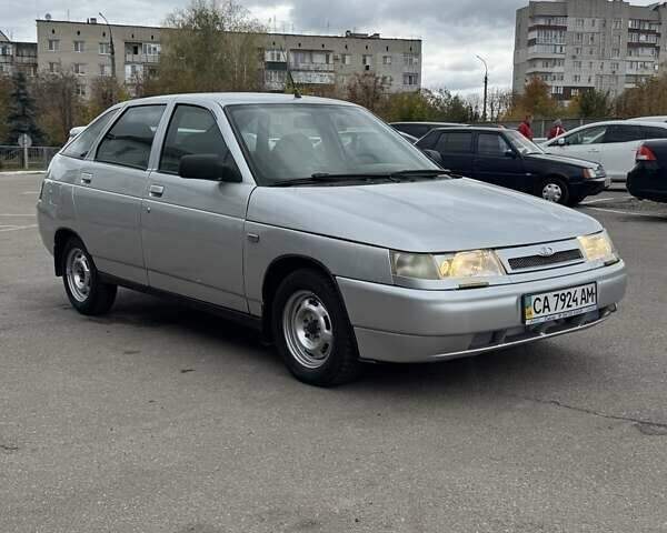 Серый ВАЗ 2112, объемом двигателя 1.6 л и пробегом 186 тыс. км за 2800 $, фото 2 на Automoto.ua