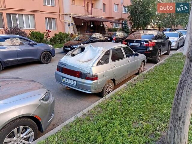 Серый ВАЗ 2112, объемом двигателя 1.6 л и пробегом 300 тыс. км за 800 $, фото 4 на Automoto.ua