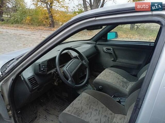 ВАЗ 2112 2007 в Кременце на Automoto.ua Серый ВАЗ 2112, объемом двигателя 1.6 л и пробегом 987 тыс. км за 500 $, фото 2 на Automoto.ua