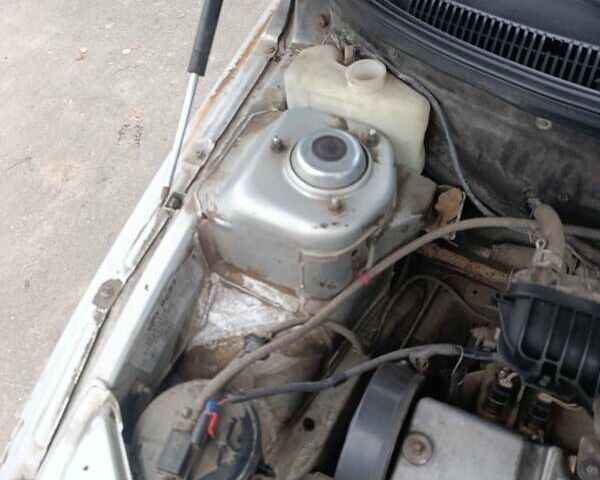 Серый ВАЗ 2112, объемом двигателя 1.6 л и пробегом 173 тыс. км за 950 $, фото 12 на Automoto.ua