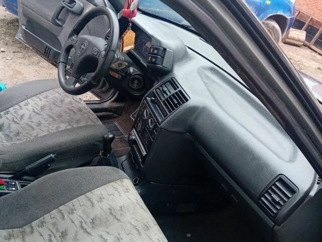 Серый ВАЗ 2112, объемом двигателя 0 л и пробегом 270 тыс. км за 800 $, фото 3 на Automoto.ua