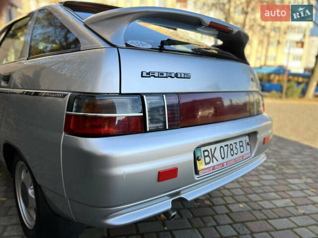 Серый ВАЗ 2112, объемом двигателя 1.6 л и пробегом 76 тыс. км за 2900 $, фото 4 на Automoto.ua