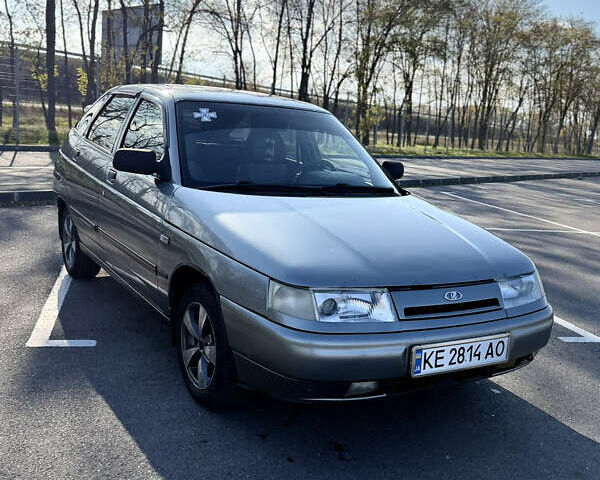 Серый ВАЗ 2112, объемом двигателя 1.6 л и пробегом 147 тыс. км за 2000 $, фото 1 на Automoto.ua