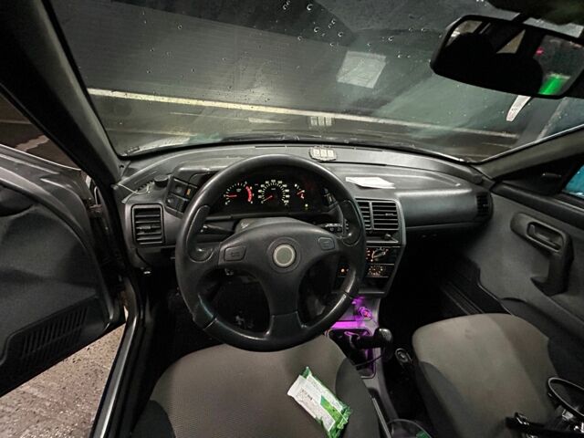 Серый ВАЗ 2112, объемом двигателя 2 л и пробегом 326 тыс. км за 1399 $, фото 6 на Automoto.ua