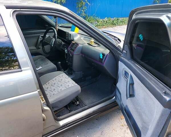 ВАЗ 2112 2007 в Жмеренке на Automoto.ua Серый ВАЗ 2112, объемом двигателя 1.6 л и пробегом 118 тыс. км за 2100 $, фото 10 на Automoto.ua