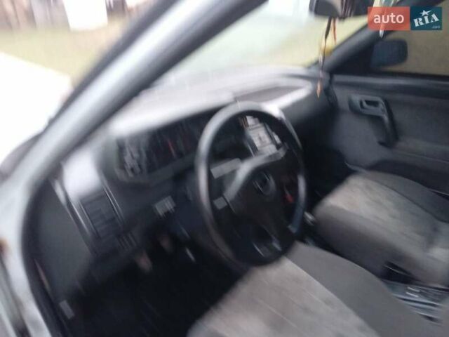 Серый ВАЗ 2112, объемом двигателя 6 л и пробегом 145 тыс. км за 1250 $, фото 5 на Automoto.ua