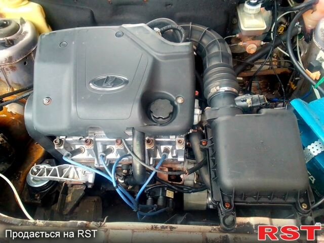 Серый ВАЗ 2112, объемом двигателя 1.6 л и пробегом 228 тыс. км за 1800 $, фото 1 на Automoto.ua