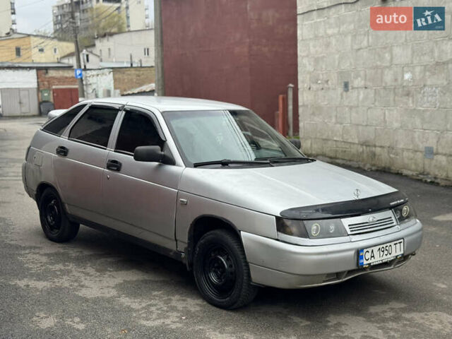 Серый ВАЗ 2112, объемом двигателя 1.6 л и пробегом 190 тыс. км за 999 $, фото 8 на Automoto.ua