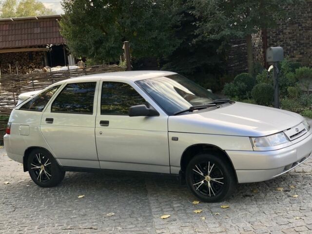 Серый ВАЗ 2112, объемом двигателя 1.6 л и пробегом 74 тыс. км за 2850 $, фото 5 на Automoto.ua