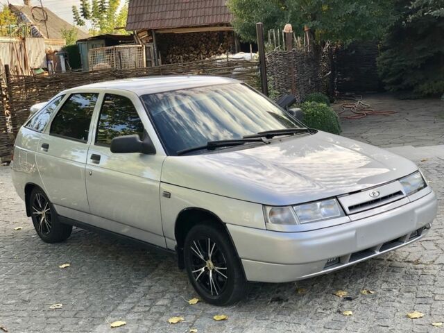 Серый ВАЗ 2112, объемом двигателя 1.6 л и пробегом 74 тыс. км за 2850 $, фото 2 на Automoto.ua
