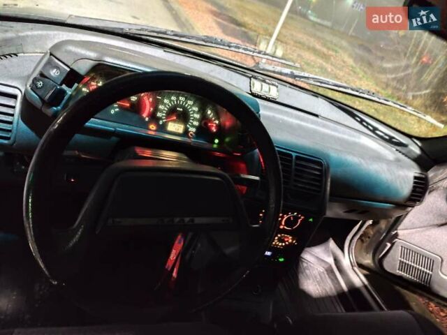 Сірий ВАЗ 2112, об'ємом двигуна 1.6 л та пробігом 176 тис. км за 1450 $, фото 4 на Automoto.ua