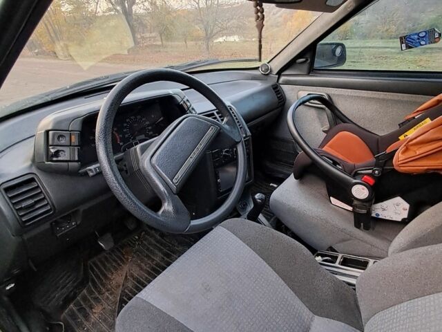 ВАЗ 2112 2007 в Александрие на Automoto.ua Серый ВАЗ 2112, объемом двигателя 1.6 л и пробегом 188 тыс. км за 1500 $, фото 6 на Automoto.ua