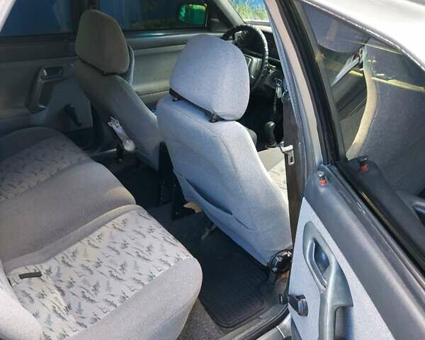 ВАЗ 2112 2007 в Жмеренке на Automoto.ua Серый ВАЗ 2112, объемом двигателя 1.6 л и пробегом 118 тыс. км за 2100 $, фото 3 на Automoto.ua