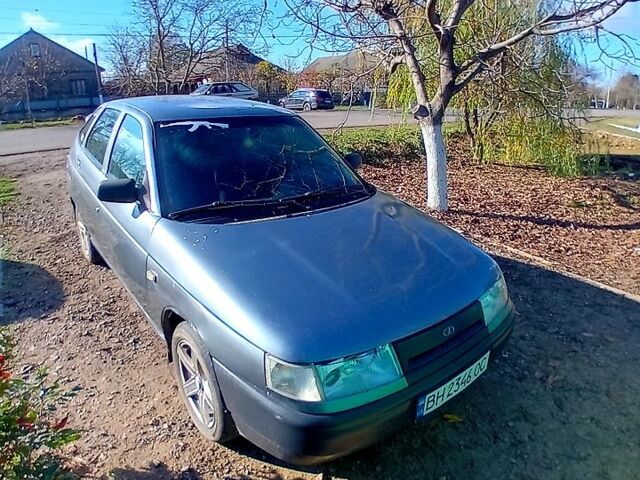 Серый ВАЗ 2112, объемом двигателя 1.6 л и пробегом 211 тыс. км за 2100 $, фото 4 на Automoto.ua