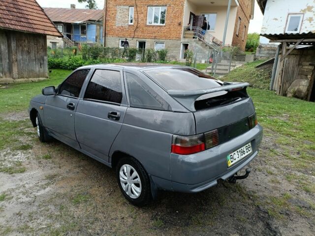 Серый ВАЗ 2112, объемом двигателя 0 л и пробегом 180 тыс. км за 850 $, фото 1 на Automoto.ua