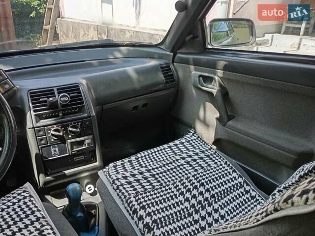Сірий ВАЗ 2112, об'ємом двигуна 1.6 л та пробігом 321 тис. км за 2050 $, фото 11 на Automoto.ua
